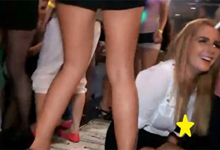 porno videá zadarmo Celebritymladý análny sex